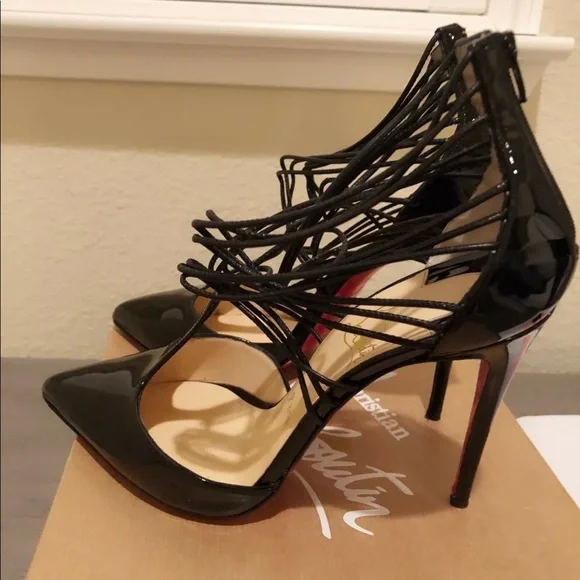 Christian Louboutin Confusa 100 Black Patent - Picture 4 of 6
